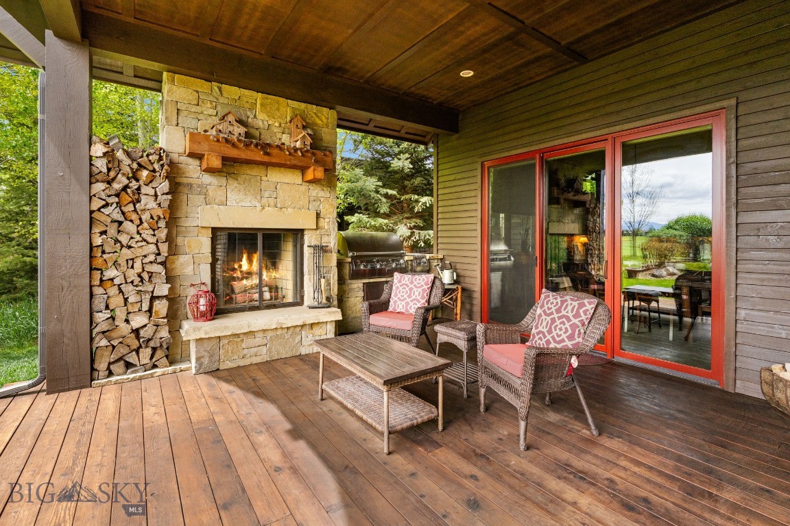 68 Boom Time Property Photo 64