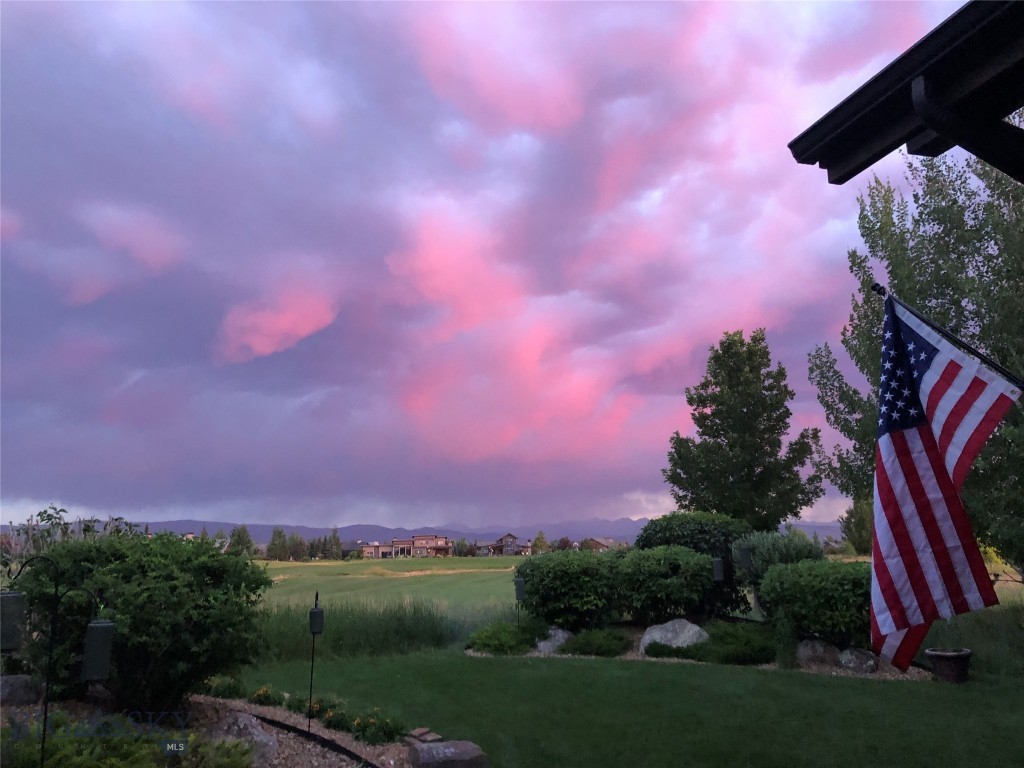 68 Boom Time Property Photo 73
