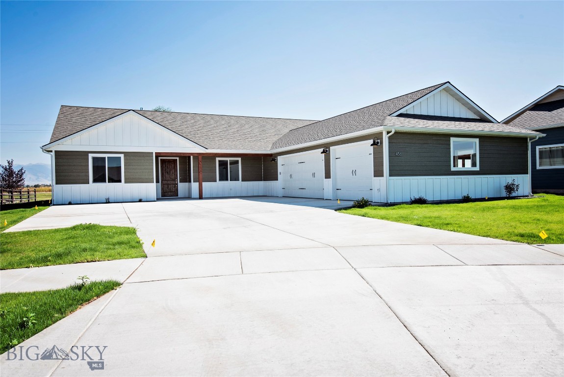 456 Northwest Passage Lane Property Photo 1