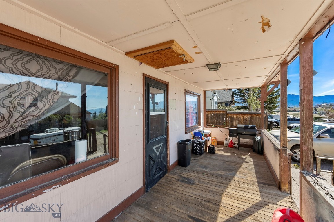 855 Lewisohn Property Photo 5