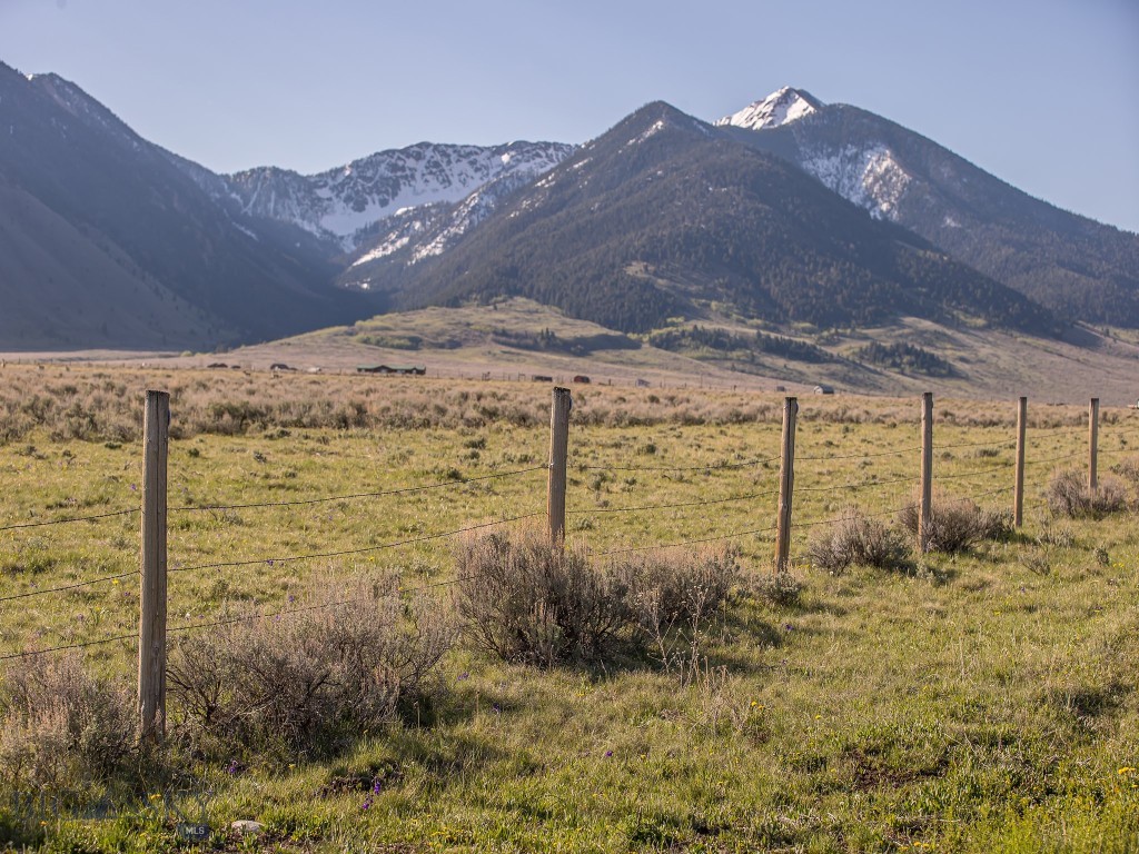 440 Mt Highway 87 Property Photo 4