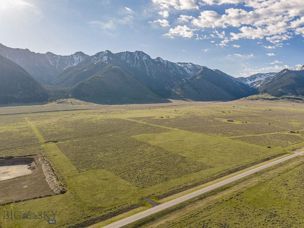 440 Mt Highway 87 Property Photo 9