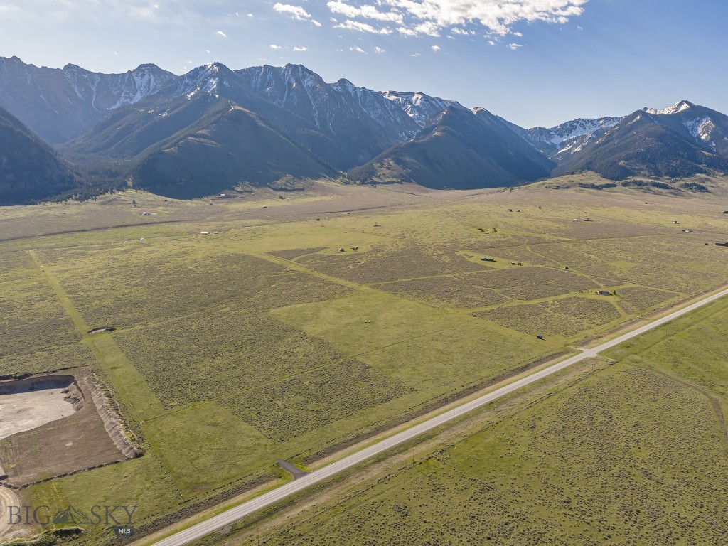 440 Mt Highway 87 Property Photo 19