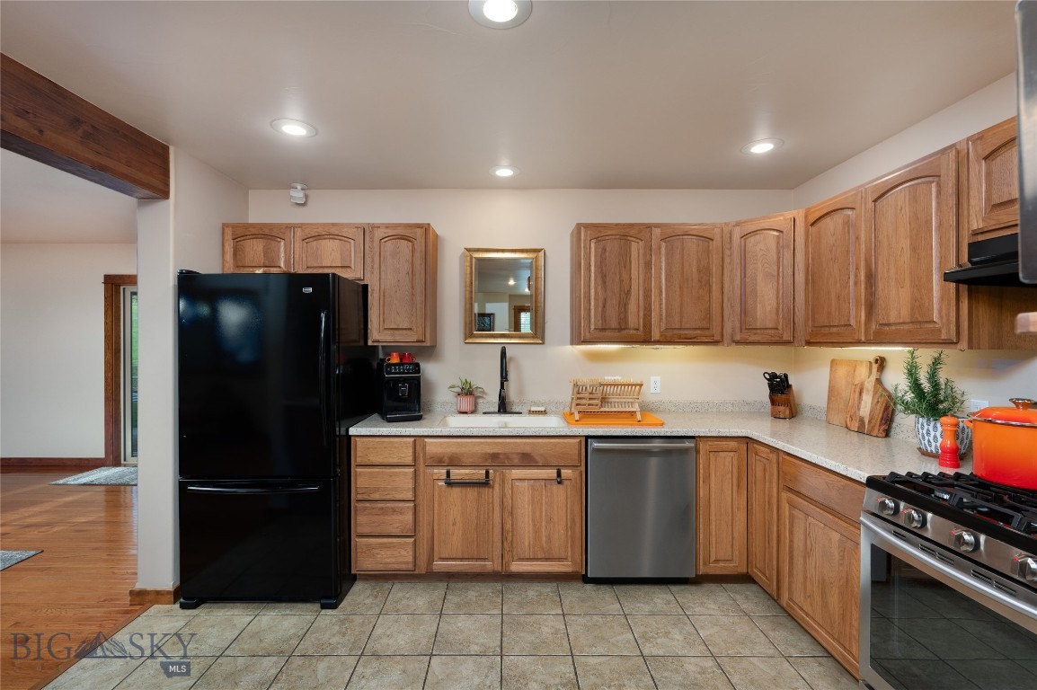 2224 Sourdough Property Photo 6