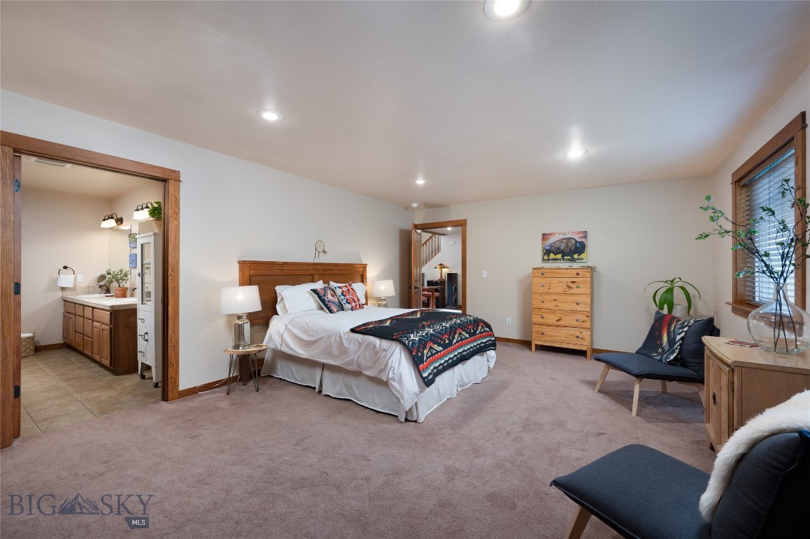 2224 Sourdough Property Photo 9