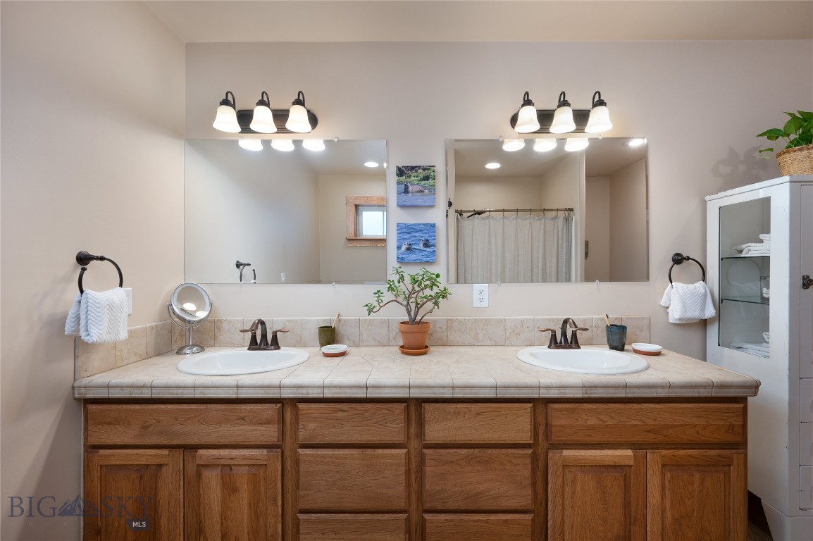 2224 Sourdough Property Photo 32
