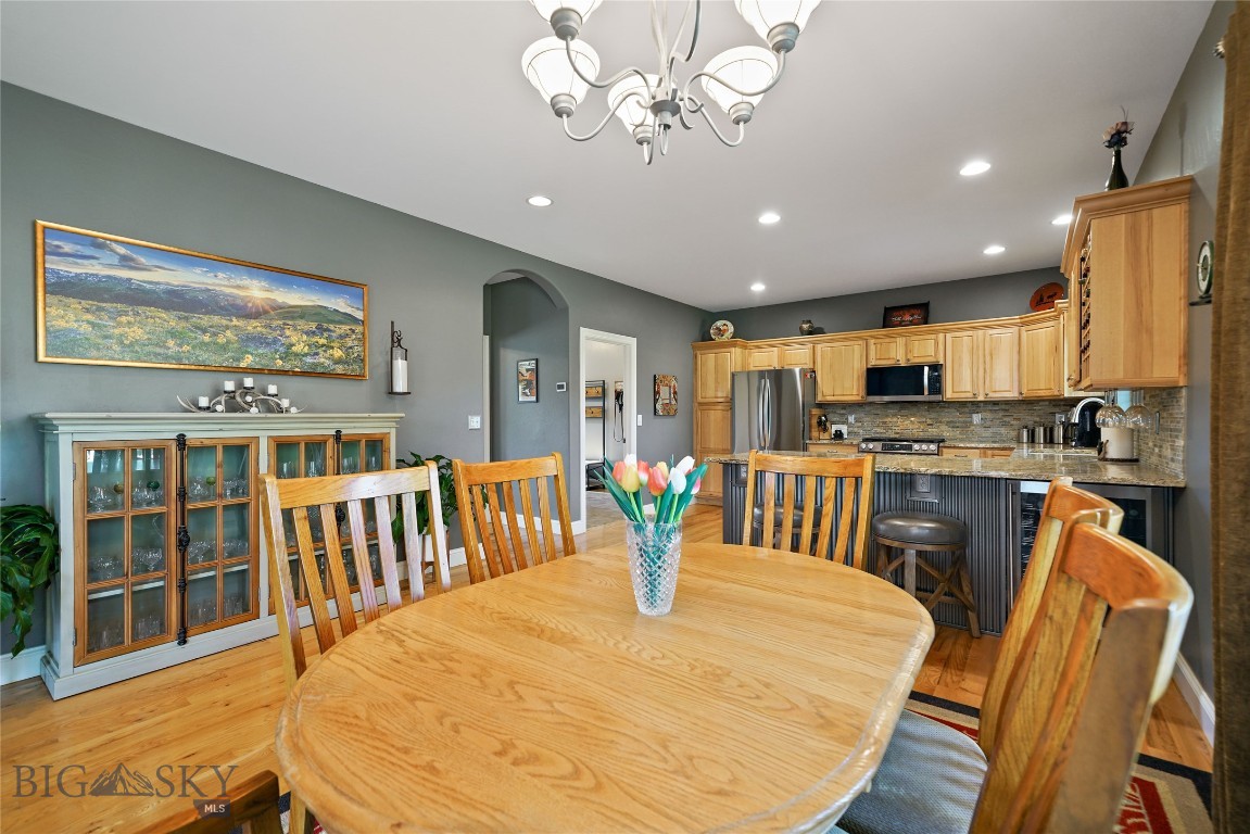 50 Gemstone Drive Property Photo 15
