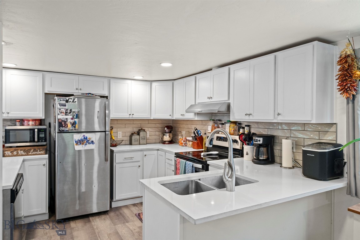 115 Center Property Photo 21