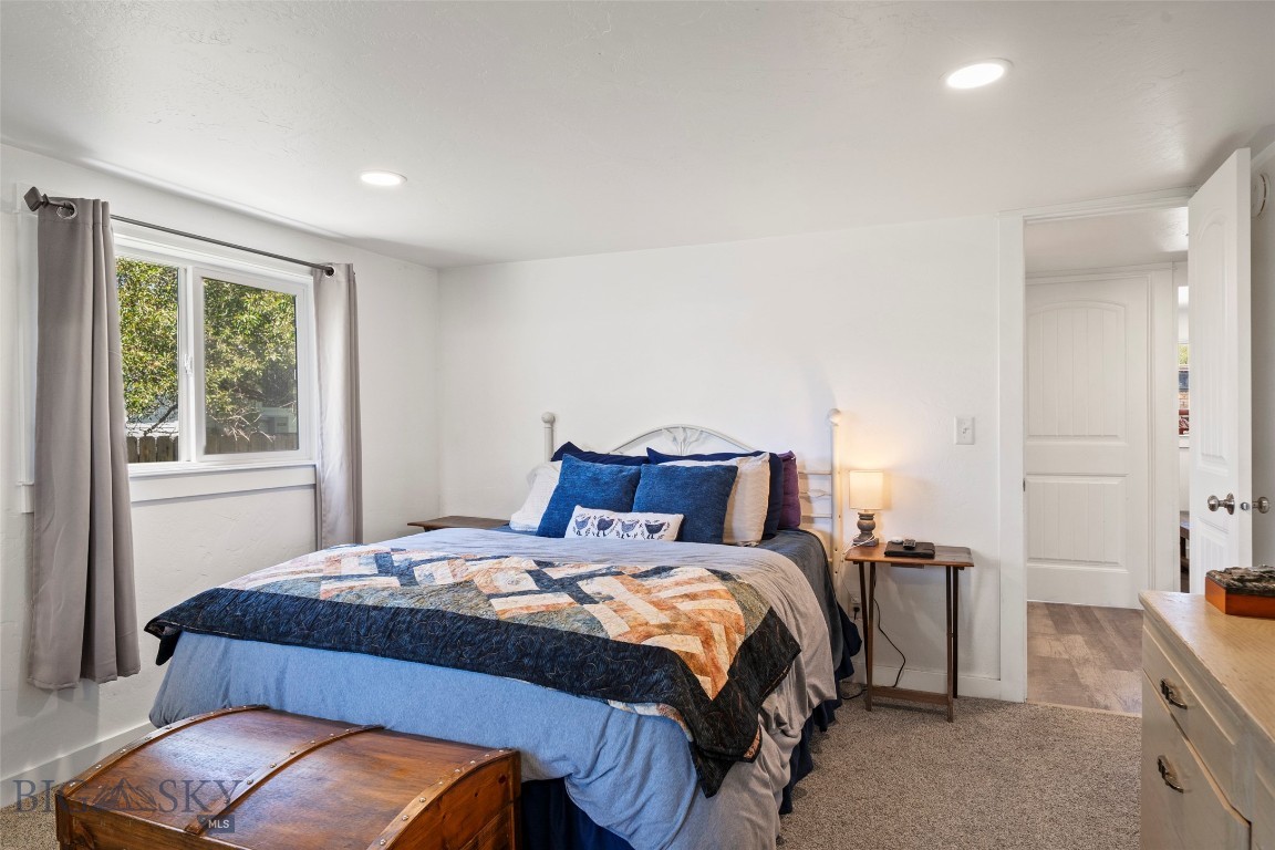 115 Center Property Photo 26