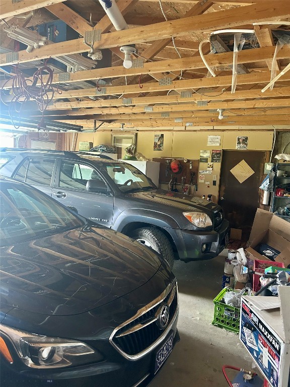411368 Property Photo 18