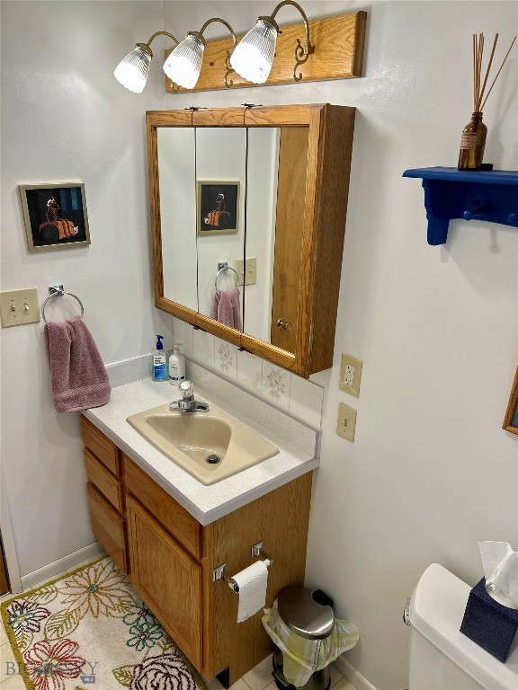 411368 Property Photo 38