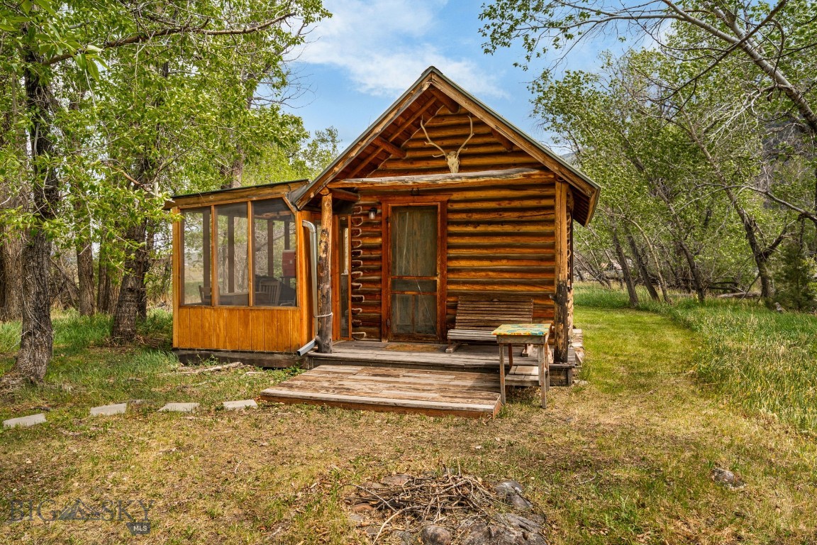 9 Grizzly Meadow Road Property Photo 8