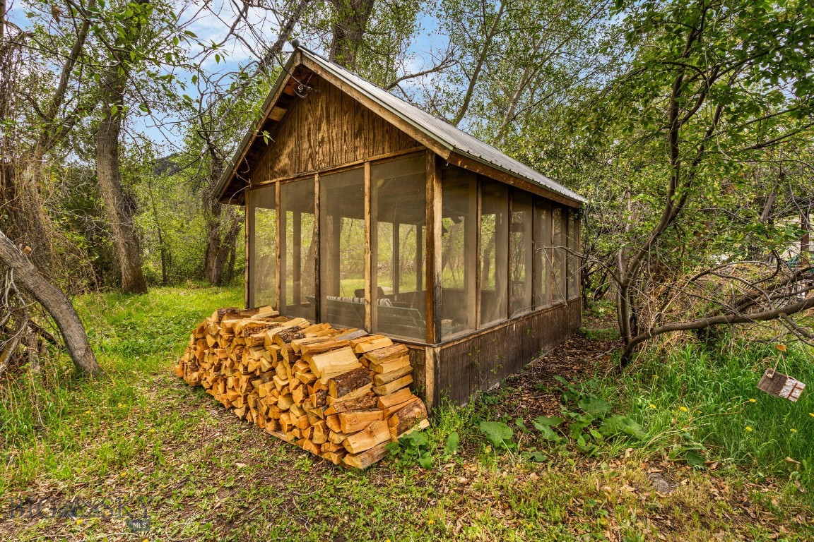 9 Grizzly Meadow Road Property Photo 11