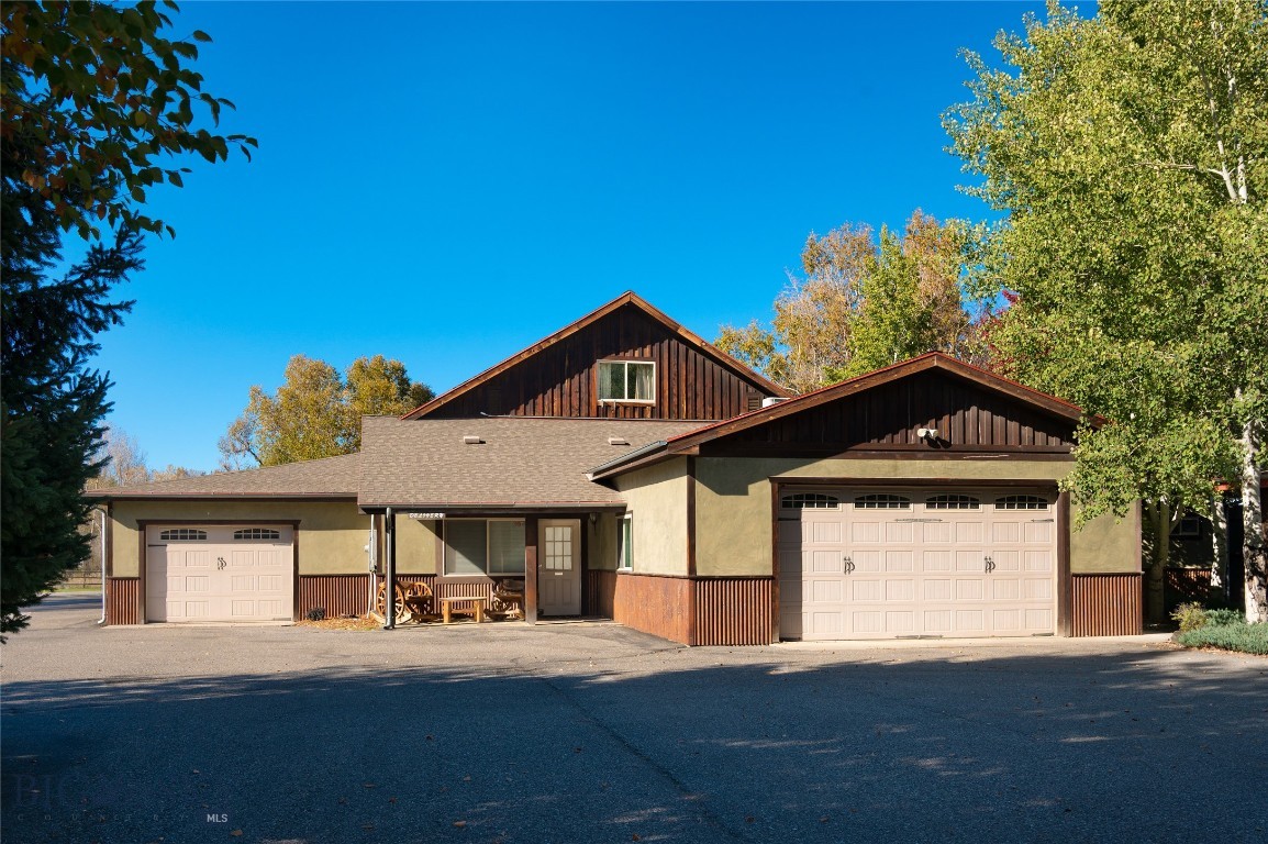 2490 E Cedar Meadows Lane Property Photo 7