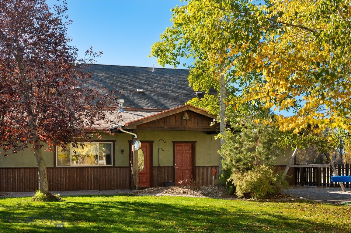 2490 E Cedar Meadows Lane Property Photo 44