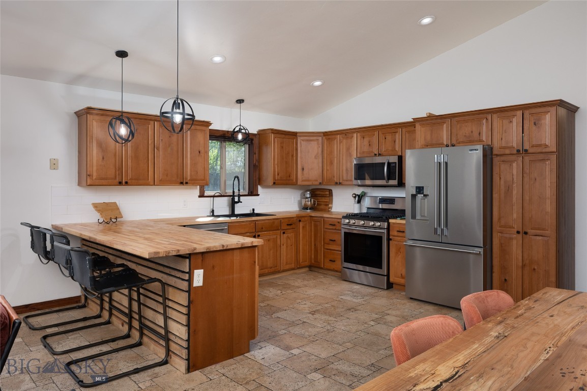 2490 E Cedar Meadows Lane Property Photo 46