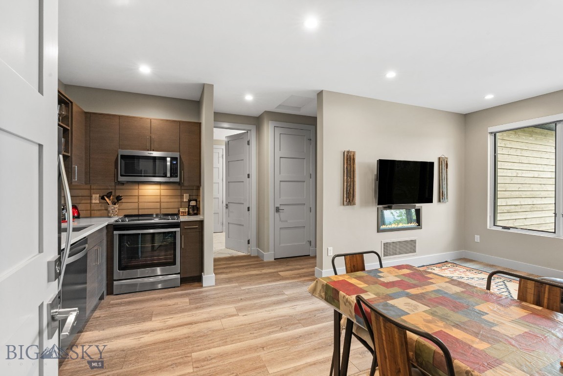 496 Black Bull D Property Photo 4