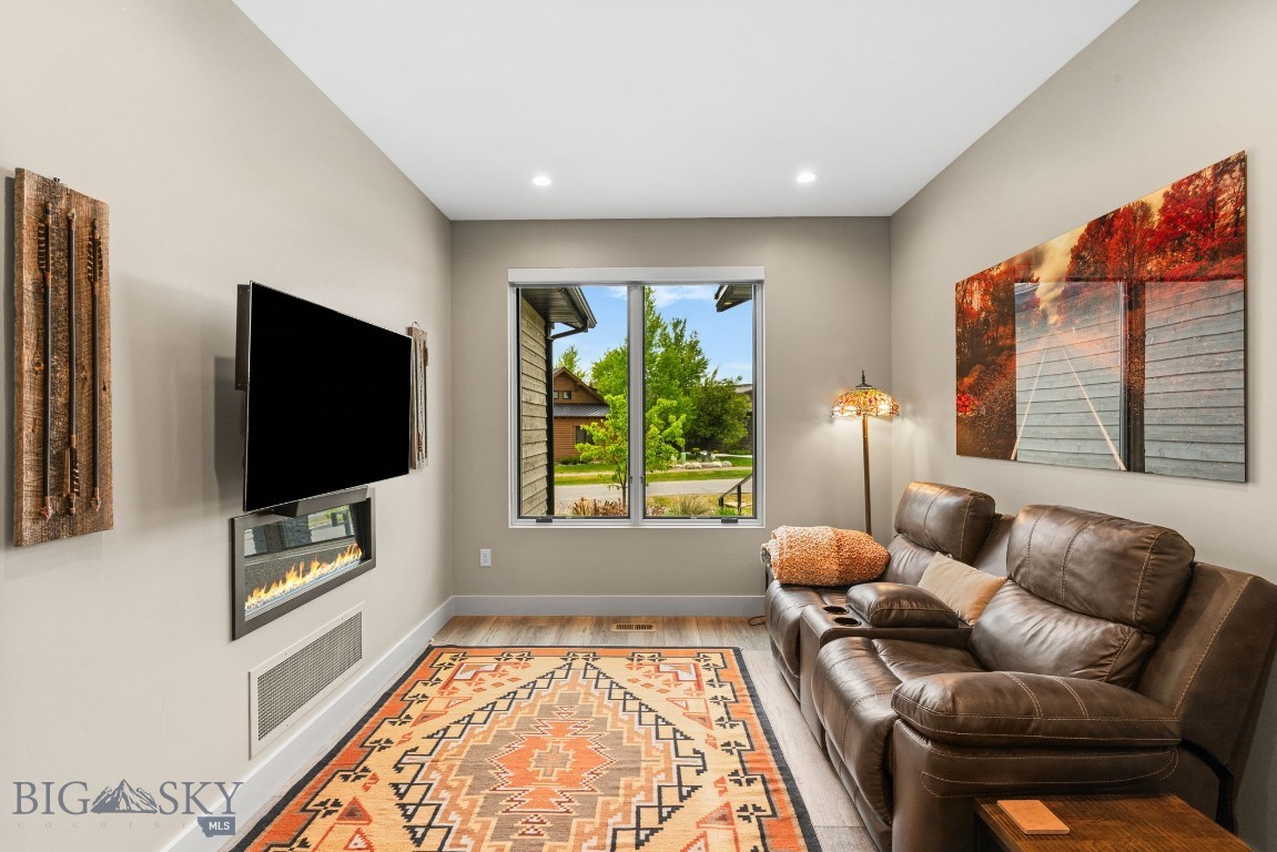 496 Black Bull D Property Photo 5