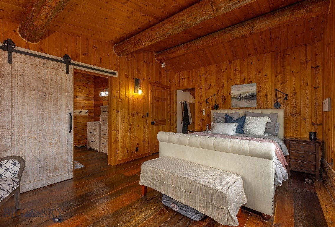 587 Cozy Lane Property Photo 32