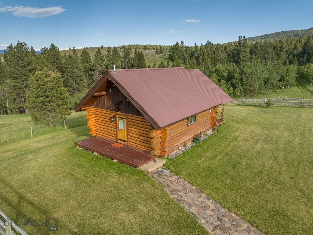 587 Cozy Lane Property Photo 38