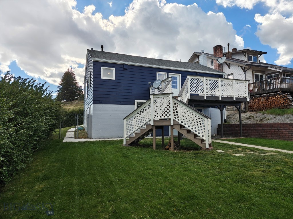 514 S Jackson Property Photo 4