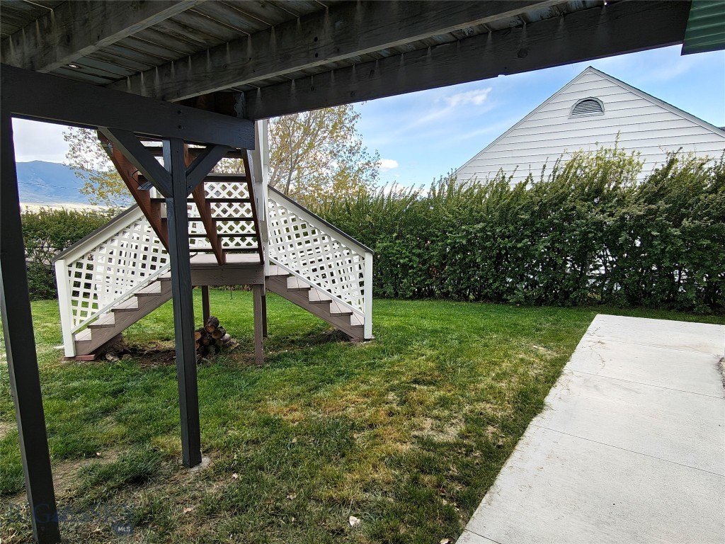 514 S Jackson Property Photo 9
