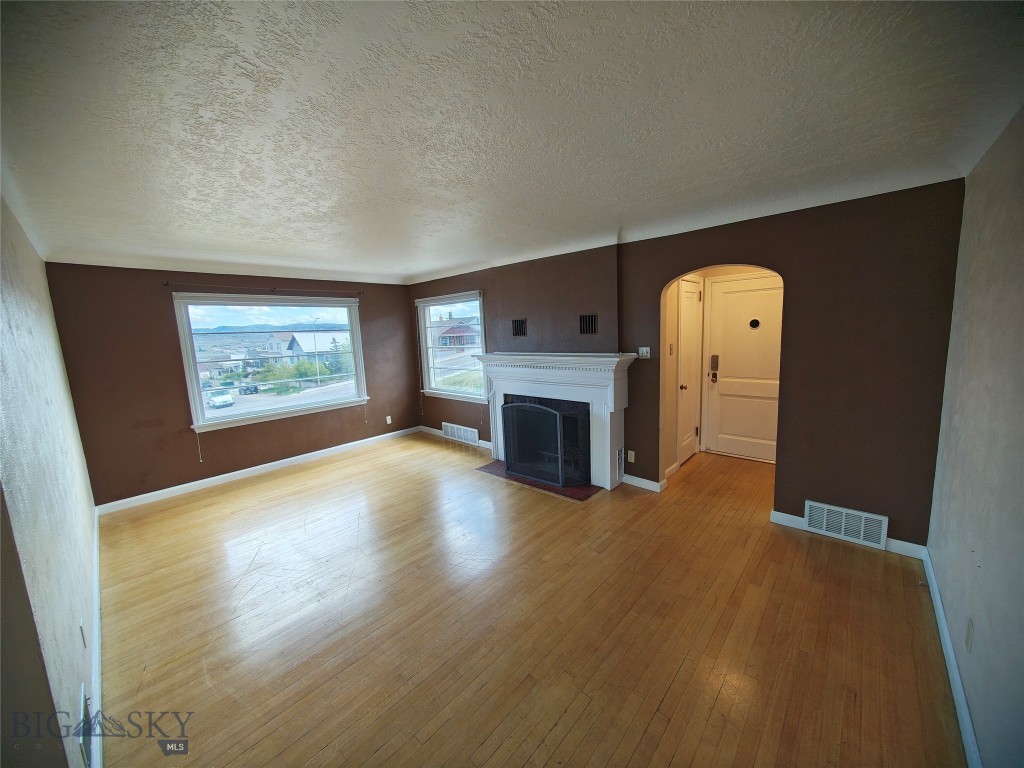 514 S Jackson Property Photo 13