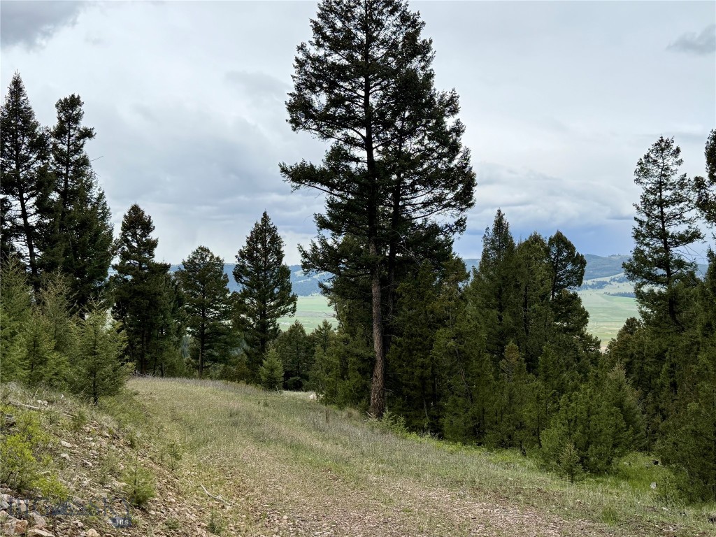 130 Granite Road Property Photo 3