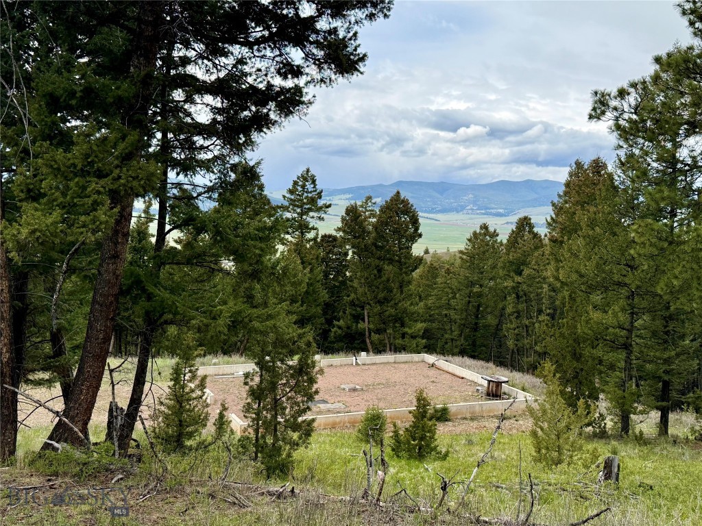 130 Granite Road Property Photo 4