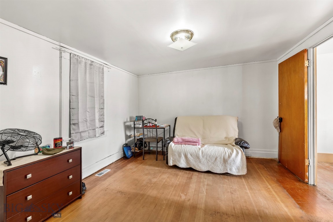 1327 Farrell Property Photo 13