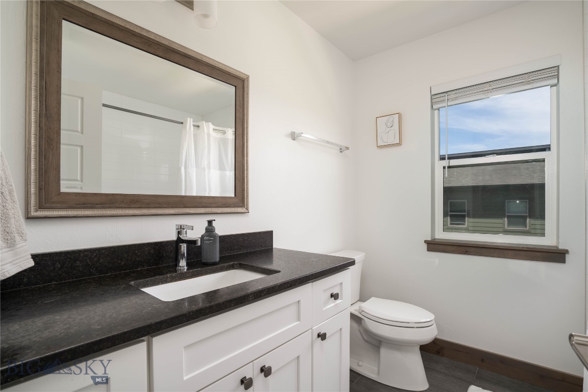986 Cassandra Street A Property Photo 22