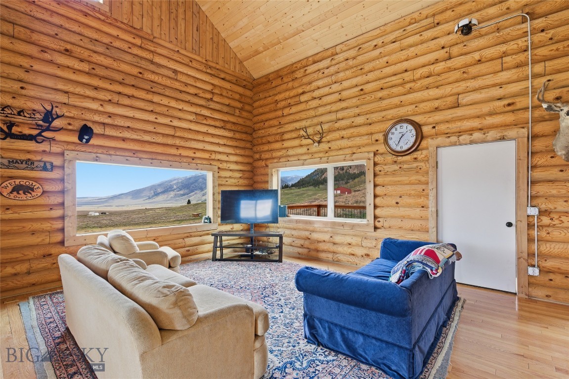 224 Slide Rock Road Property Photo 6