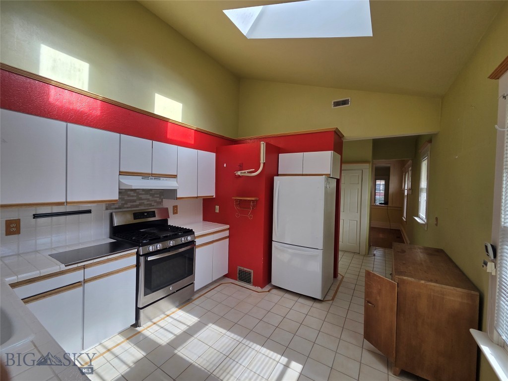 1035 Antimony Property Photo 12