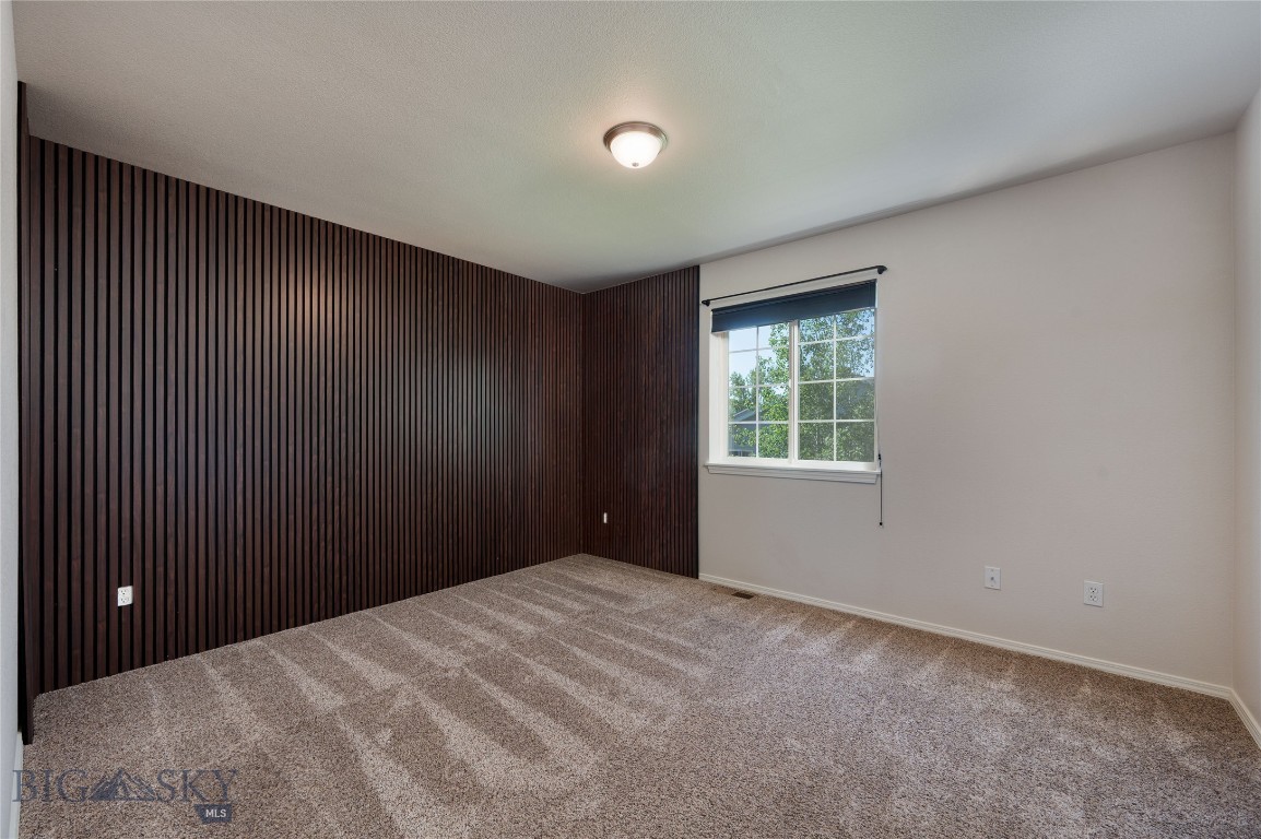 2512 Annie Street Property Photo 10