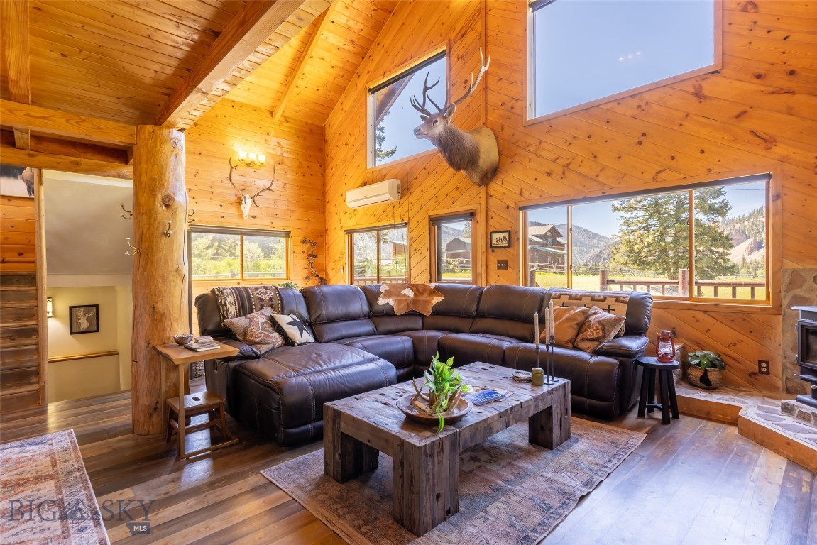 1253 Rock Creek Road Property Photo 6