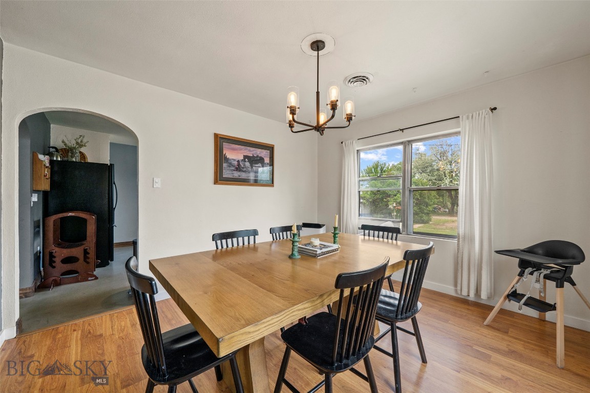123 3rd Avenue E Property Photo 19