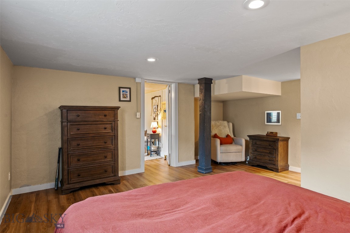123 3rd Avenue E Property Photo 42