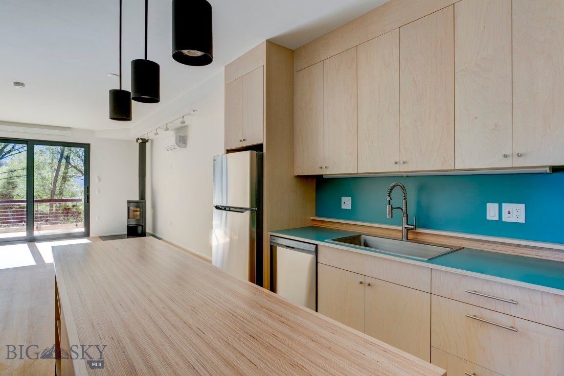 504 S H Street 4 Property Photo 7