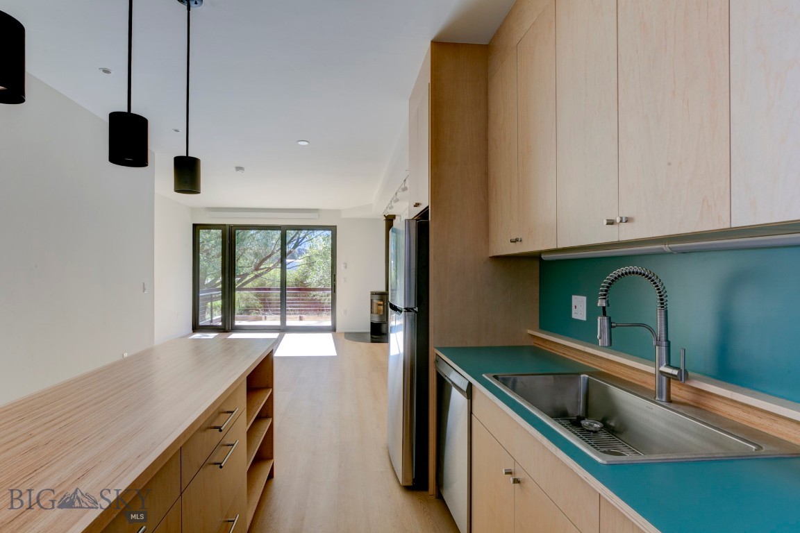 504 S H Street 4 Property Photo 8