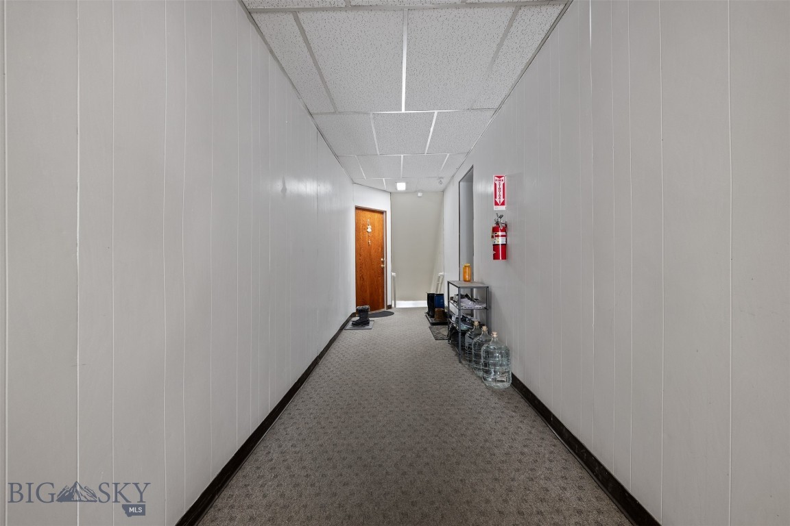 124 E Commercial Avenue Property Photo 26