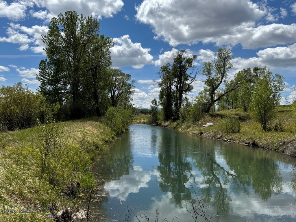 3 Fishing Hole Dr Property Photo 14