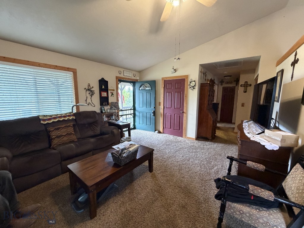 3 Sun Valley Park Property Photo 8