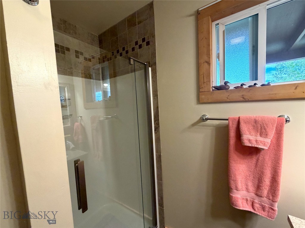 3 Sun Valley Park Property Photo 15