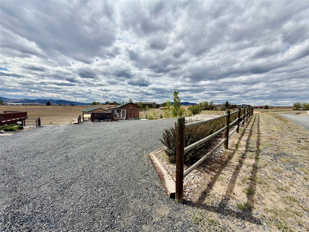3 Sun Valley Park Property Photo 46