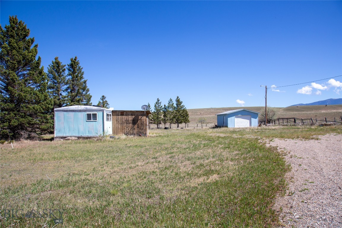 4566 Us Highway 287 N Property Photo 26