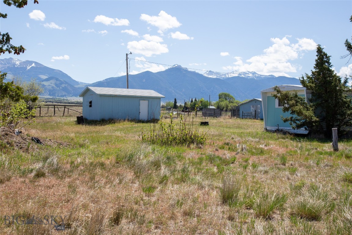 4566 Us Highway 287 N Property Photo 27