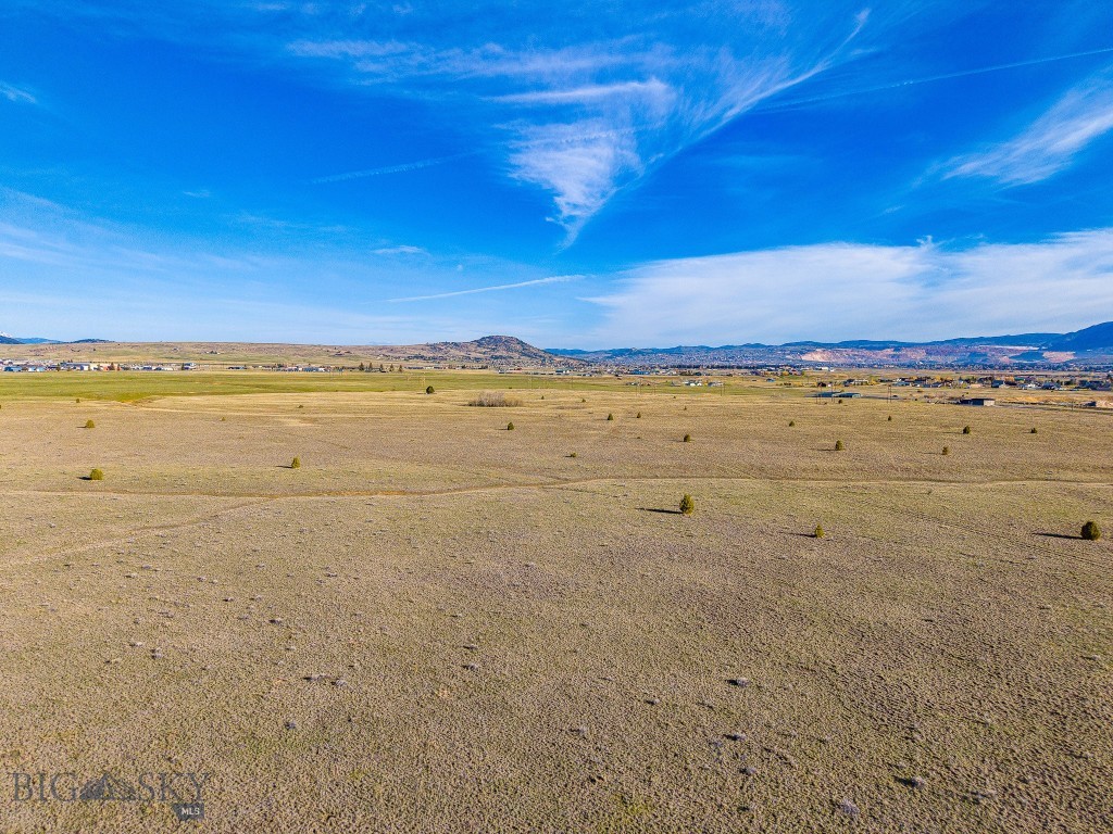 7615 Highway 2 Property Photo 16