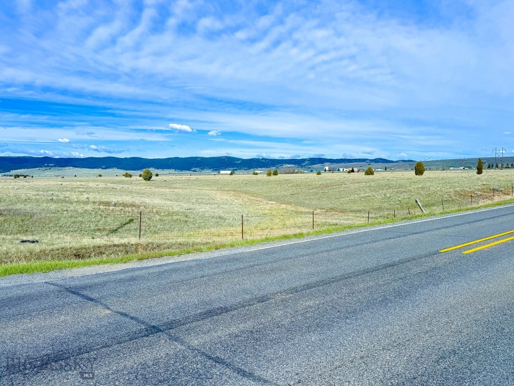 7615 Highway 2 Property Photo 30