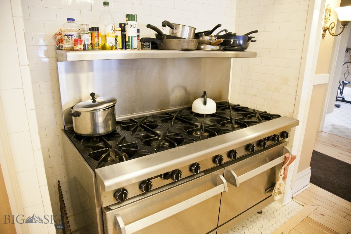 105 N Excelsior Avenue Property Photo 15