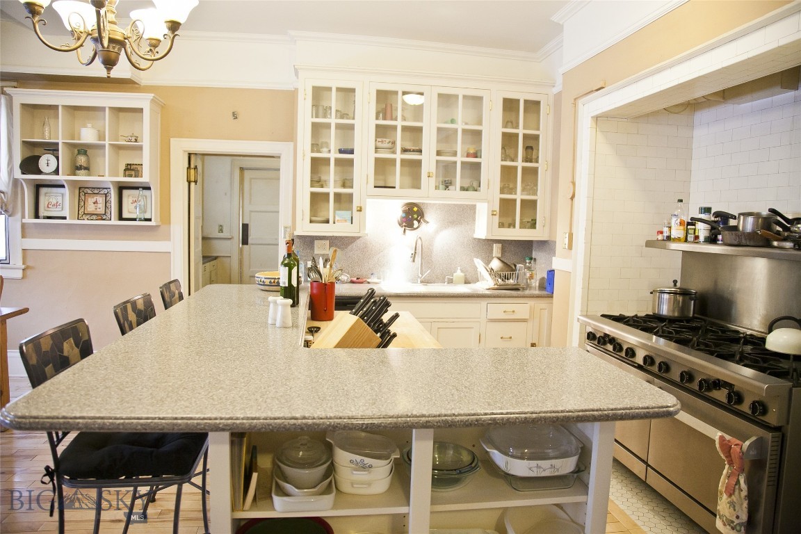 105 N Excelsior Avenue Property Photo 16